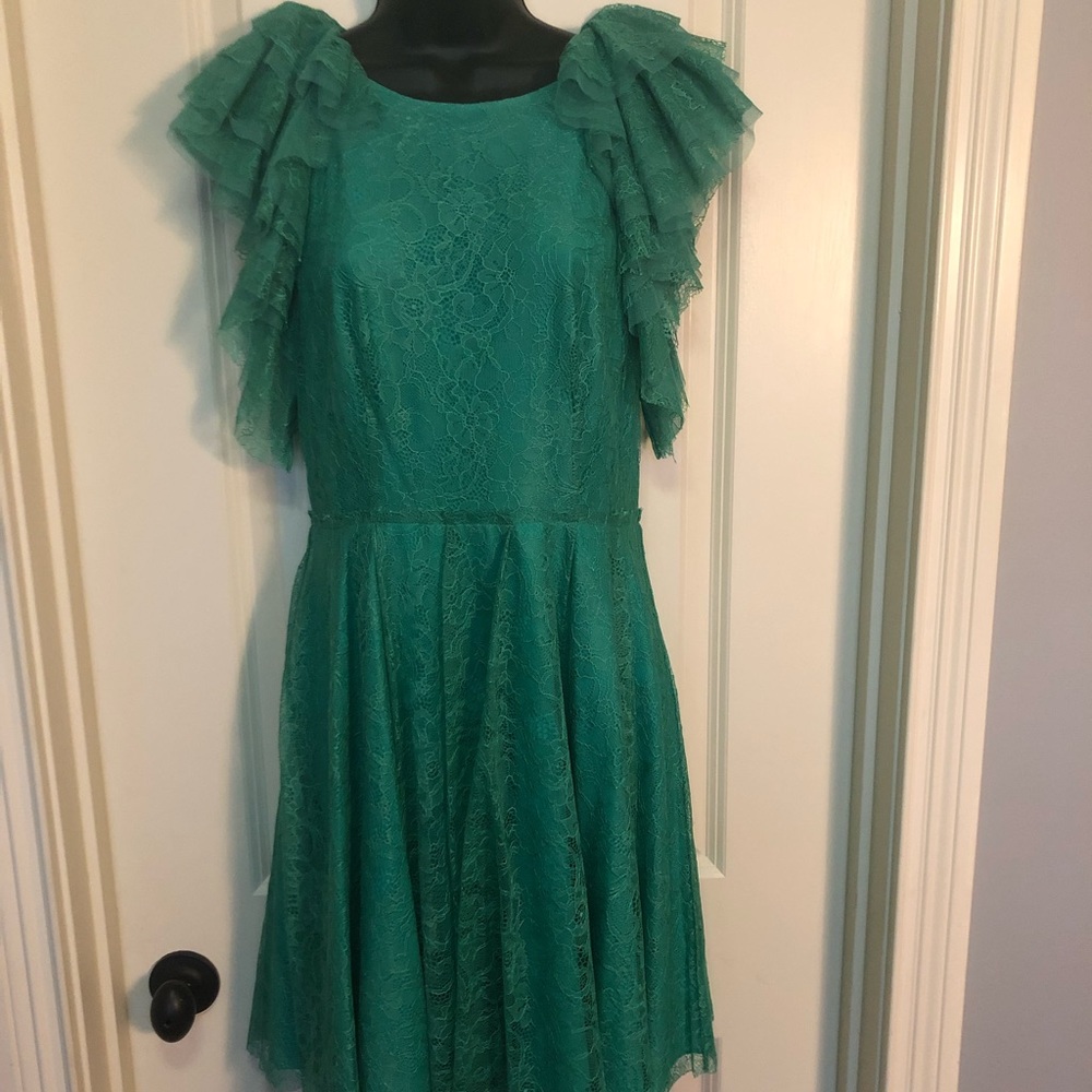 Bcbg emerald green dress worn once Sz 8